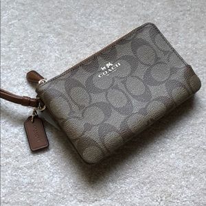 NWT Authentic Coach Wristlet